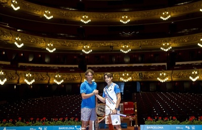 ナダルとフェレールがリセウ大劇場で「対戦」