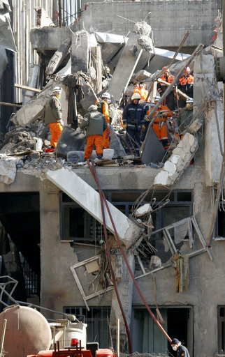 無許可の花火工房爆発、20人死亡、トルコ