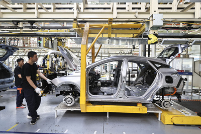 2023年、中国の自動車輸出が世界トップに