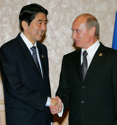 日露首脳、平和条約交渉加速で一致