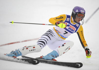 リーシュ 女子回転第3戦制しシーズン初優勝