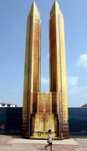 カンボジア初の高層ビル、起工