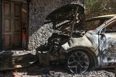 イスラエル人入植者による放火攻撃で1人死亡 ヨルダン川西岸