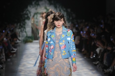 「ジェニー・パッカム」17/18年秋冬