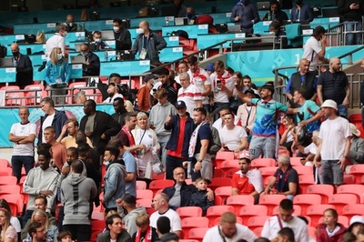 イングランド代表に無観客試合処分 欧州選手権決勝の騒動で