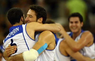 イスラエル セルビアを降しグループ3位で2次リーグへ