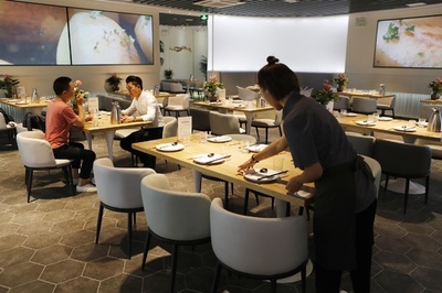 行列の人気店、諦める客20%も 上海に誕生「シェアレストラン」の着眼点