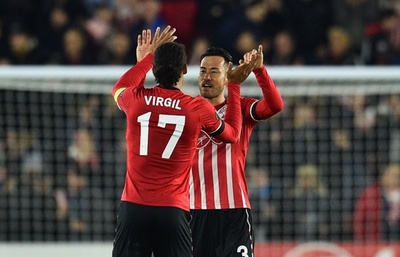 サウサンプトン、長友のオウンゴールで勝利 ヨーロッパリーグ