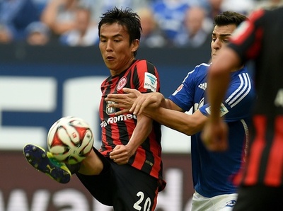 シャルケとフランクフルトは2-2のドロー