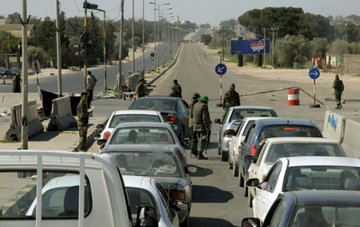 リビアで拘束されたBBC記者、「模擬処刑」の恐怖語る