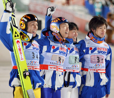 ＜FISノルディックスキー世界選手権2007＞日本 ラージヒル団体で銅メダルを獲得 - 札幌