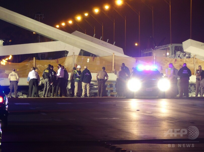 フロリダ歩道橋崩落、2日前にひび指摘 担当者不在で伝わらず