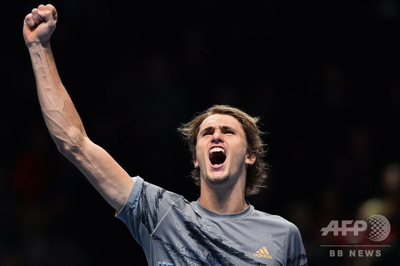 ズベレフがATPファイナルズ4強入り、年間1位確定のナダルは敗退決定