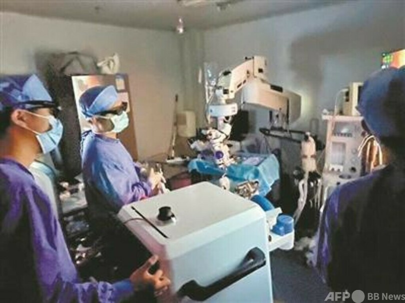 先端ロボで600キロの遠隔地から手術に成功 中国・中山大学