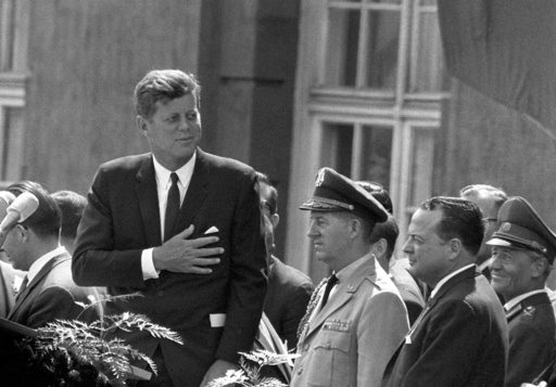 ベルリン演説から50年、ケネディ大統領は「私はドーナツ」と言ったのか