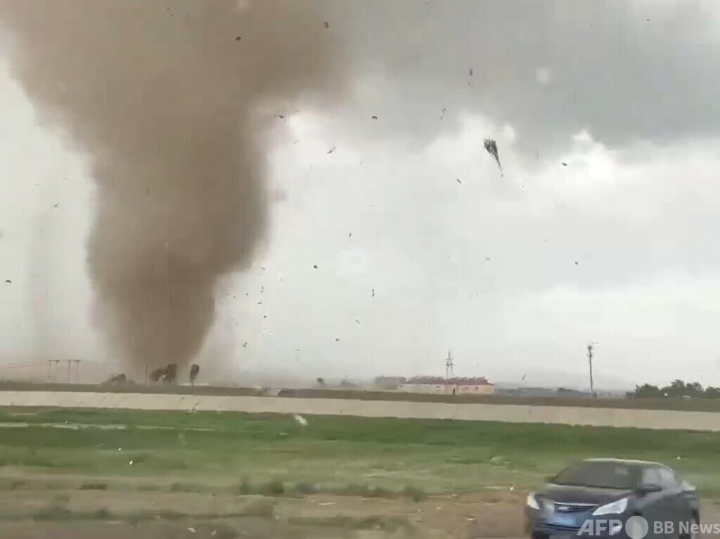 中国東北部の遼寧省各地で竜巻発生 写真2枚 国際ニュース:AFPBB News
