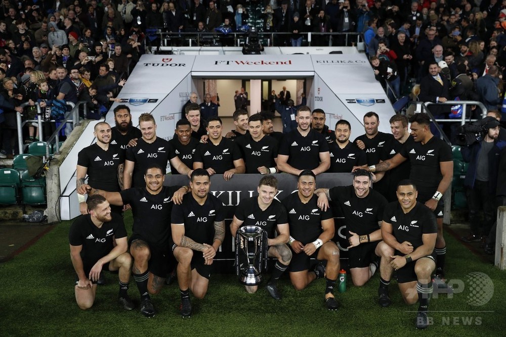 1989年無敵の最強NZ オールブラックス英国遠征vsウェールズ戦セーター オールブラックス、遠征初戦でバーバリアンズに逆転勝利 写真7枚 国際