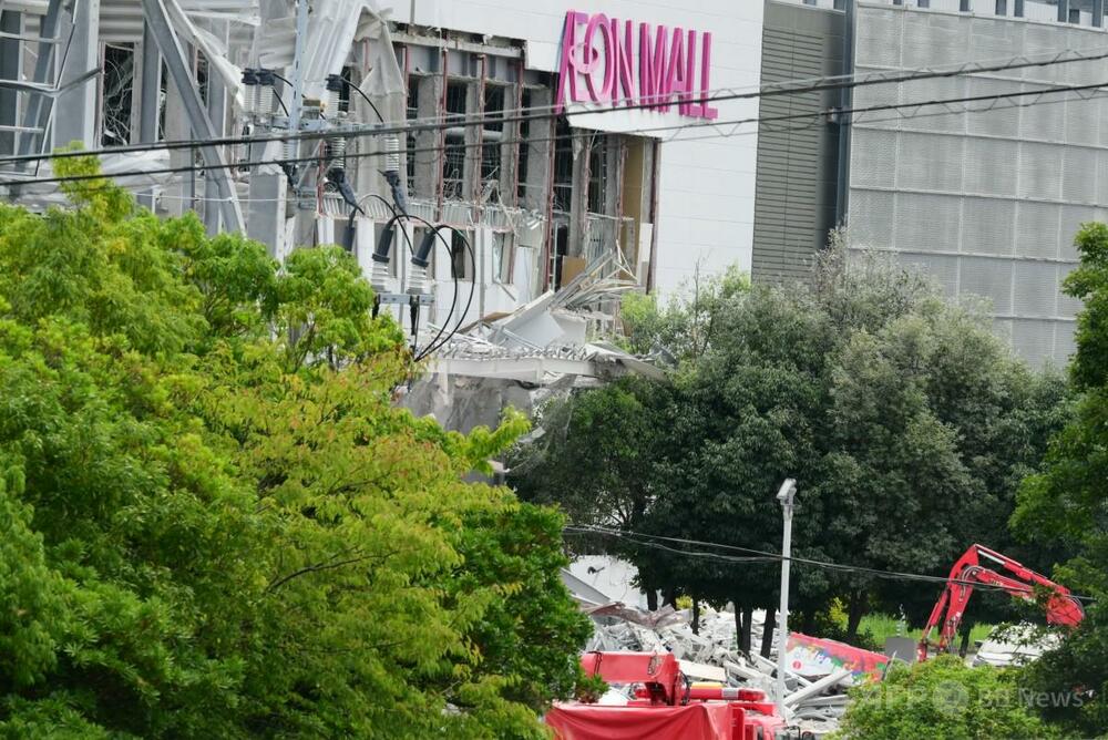 熊本地震の死者が34人に、県発表 イオンモール熊本で7人、工場で8人死亡 重体5人