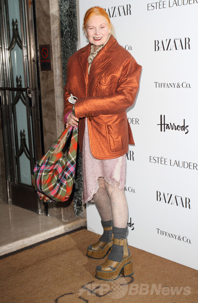 ヴィヴィアン・ウェストウッド、シャワーシーンを公開！？  