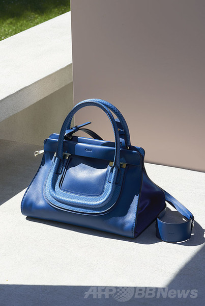  アクセサリー編：新バッグも登場、「クロエ」15年リゾートコレクション