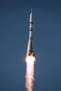 カザフスタン・バイコヌール宇宙基地から打ち上げられたロシアの宇宙船ソユーズ。ロスコスモス提供（2021年10月5日撮影・公開）。(c)AFP PHOTO / Russian space agency Roscosmos