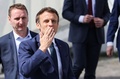 仏大統領選の選挙戦の一環で北部ルアーブルを訪問したエマニュエル・マクロン大統領（2022年4月15日撮影）。(c)Ludovic MARIN / POOL / AFP 