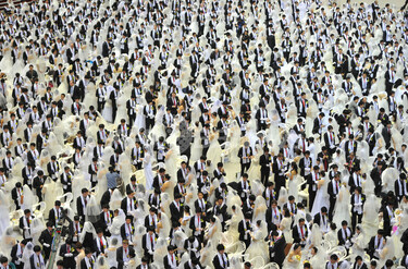 統一教会 1800組合同結婚式　実録フィルム　16㎜ IC-60BKIMM-17BK_image_3.jpg