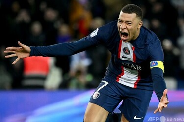 PSG クラブカード 60枚！ エムバペ ネイマール オートグラフ サイン無 71+ho8hc5SL._UF350,350_QL50_.jpg