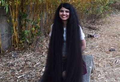世界一髪の長い10代「インドのラプンツェル」、1.9mで記録更新