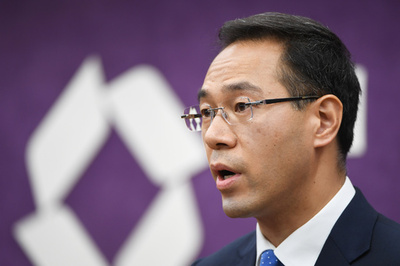 米中両国、段階的な関税撤廃に合意 中国商務省発表