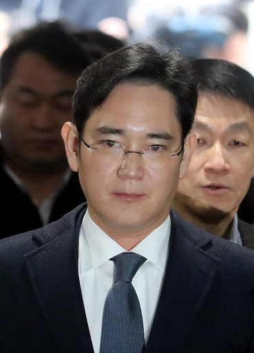 サムスン副会長を逮捕、汚職捜査の一環で 韓国