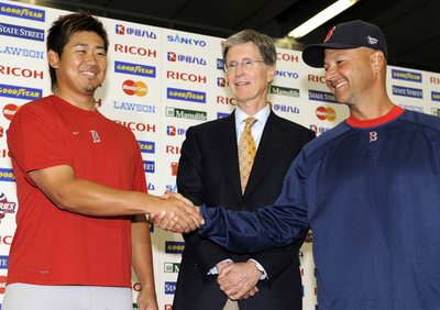 レッドソックス 東京ドームで来日会見を行う