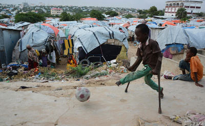 【AFP記者コラム】ソマリアの写真家と別天地パリ