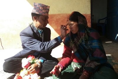 伴侶殺し同士の男女受刑者、獄中結婚 ネパール