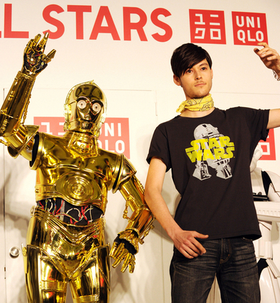 ユニクロ｢UT｣、2010年のキーワードは｢ＵＴ　ALL STARS｣