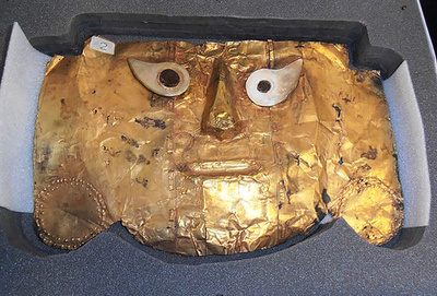 古代シカン文化の黄金仮面、独からペルーに返還 20年の争いに幕