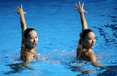 ＜第12回世界水泳選手権＞シンクロナイズドスイミング、松村／鈴木組 デュエット・フリールーティン予選を3位で決勝へ - オーストラリア