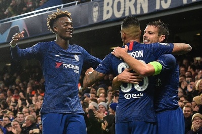 チェルシー突破も監督は課題指摘、昨季4強アヤックスは敗退 欧州CL