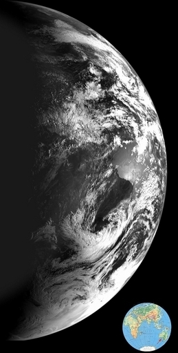 チャンドラヤーン1号、月の周回軌道に入る