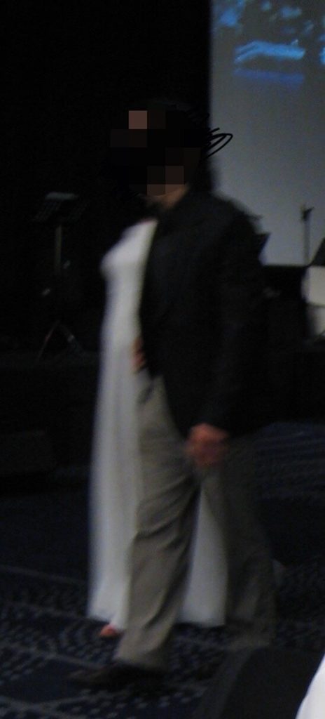 結婚式に白いドレス姿で現れた夫の友人の外国人恋人の姿＝オンラインコミュニティ(c)news1