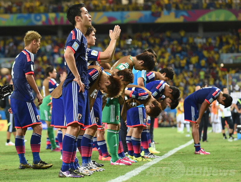 日本がコロンビアに完敗、決勝T進出ならず