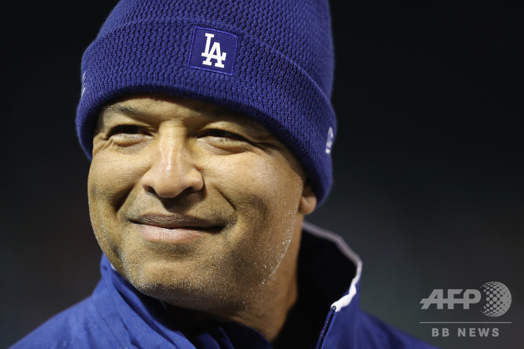 ロバーツ監督、WS制覇目指しドジャースと4年契約延長 ロバーツ監督、WS制覇目指しドジャースと4年契約延長