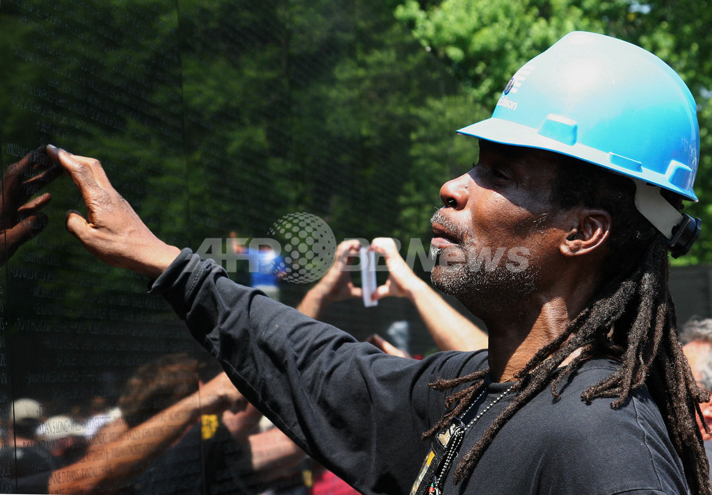 戦没将兵追悼記念日にベトナム従軍の兵士も参加 米国 写真7枚 国際ニュース:AFPBB News