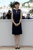 南仏カンヌ（Cannes）で開催中の第66回カンヌ国際映画祭（Cannes Film Festival）で20日、コンペティション部門に出品されている三池崇史（Takashi Miike）監督作『藁の楯』の公式上映が行われ、監督とともに主演の大沢たかお（Takao Osawa）、共演者の松嶋菜々子（Nanako Matsushima）がレッドカーペットを歩いた。この日は、公式上映に先立ち、記者会見とフォトコールも行われた。

写真は、フォトコールに登場した松嶋（2013年5月20日撮影）。(c)AFP/ANNE-CHRISTINE POUJOULAT