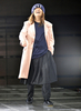 東京・国立代々木競技場で開催されたヨウジヤマモト（Yohji Yamamoto）メンズコレクション「YOHJI YAMAMOTO THE MAN 4.1 2010 TOKYO」（2010年4月1日撮影）。(c)AFP/Yoshikazu TSUNO