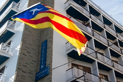 スイス政府、仲介を視野に双方と接触 カタルーニャ独立問題