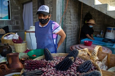 共同体キッチンで女性に自信 「フェミサイド」はびこるメキシコ