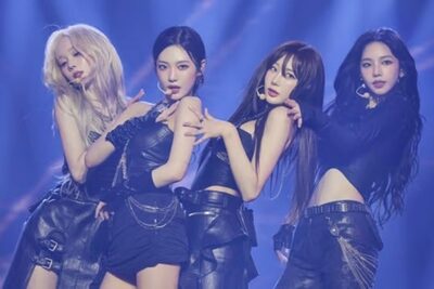 aespa、2回目の単独コンサート…圧倒的な音楽と強烈なパフォーマンス