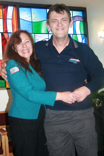 脳卒中で手足が麻痺した豪男性、ボトックス注射で歩けるように