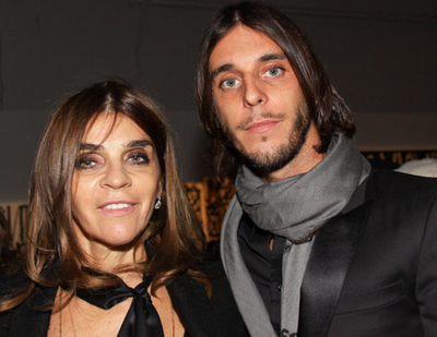 カリーヌ・ロワトフェルドが手がけるバーニーズのキャンペーン広告